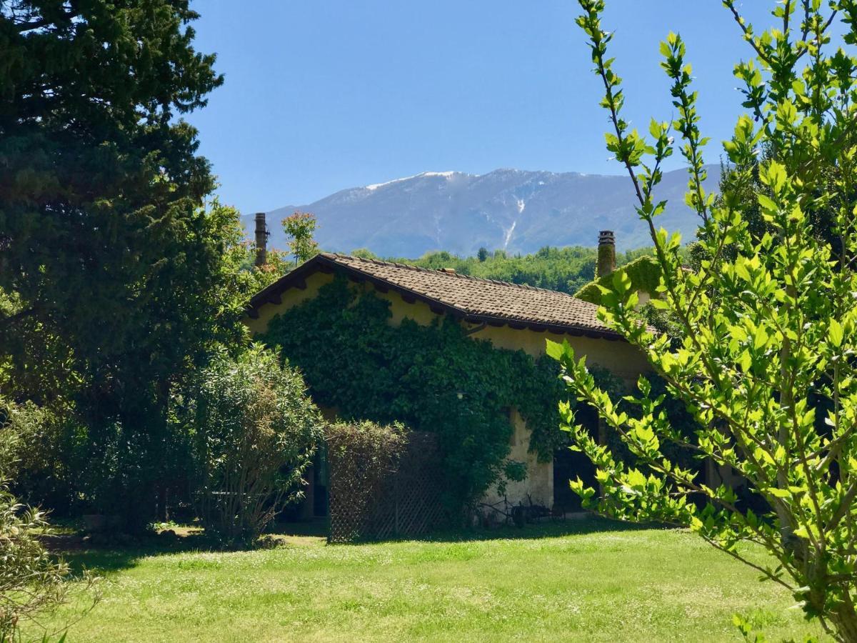 Tocco da Casauria Agriturismo "Borgo Madonna Degli Angeli" - Charming Cottages In The Gardens ! מראה חיצוני תמונה